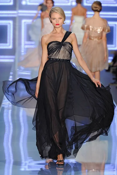 Look 34